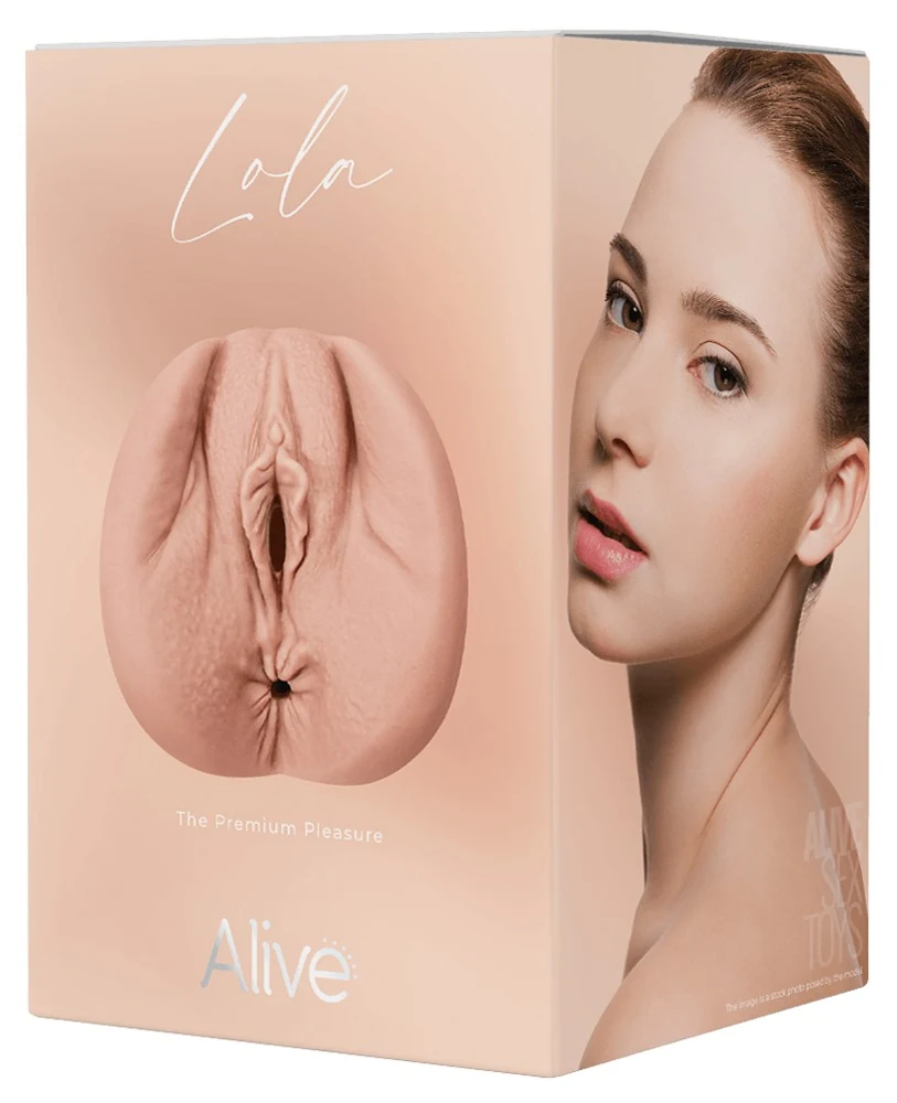 Alive Lola L masturbator