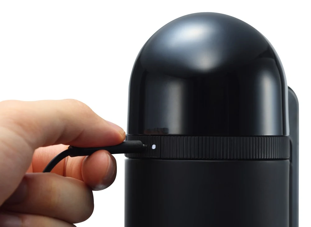 TENGA Vacuum Max masturbator