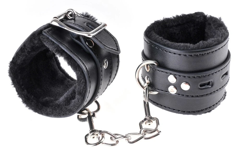 FF Series Limited Edition Cumfy Cuffs bondage fesseln