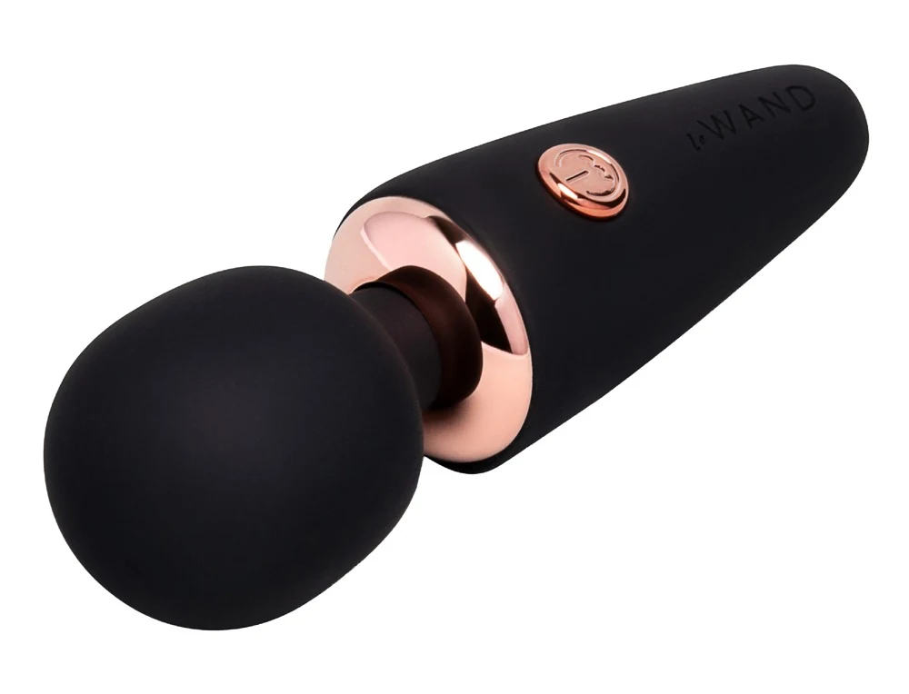 le Wand Mini Vibe Microwand vibrator