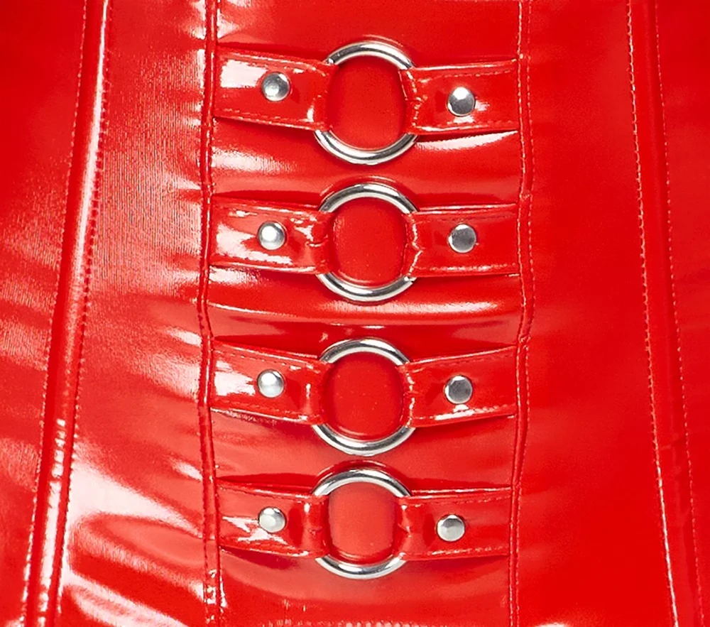 Black Level Strapsgürtel aus Lack