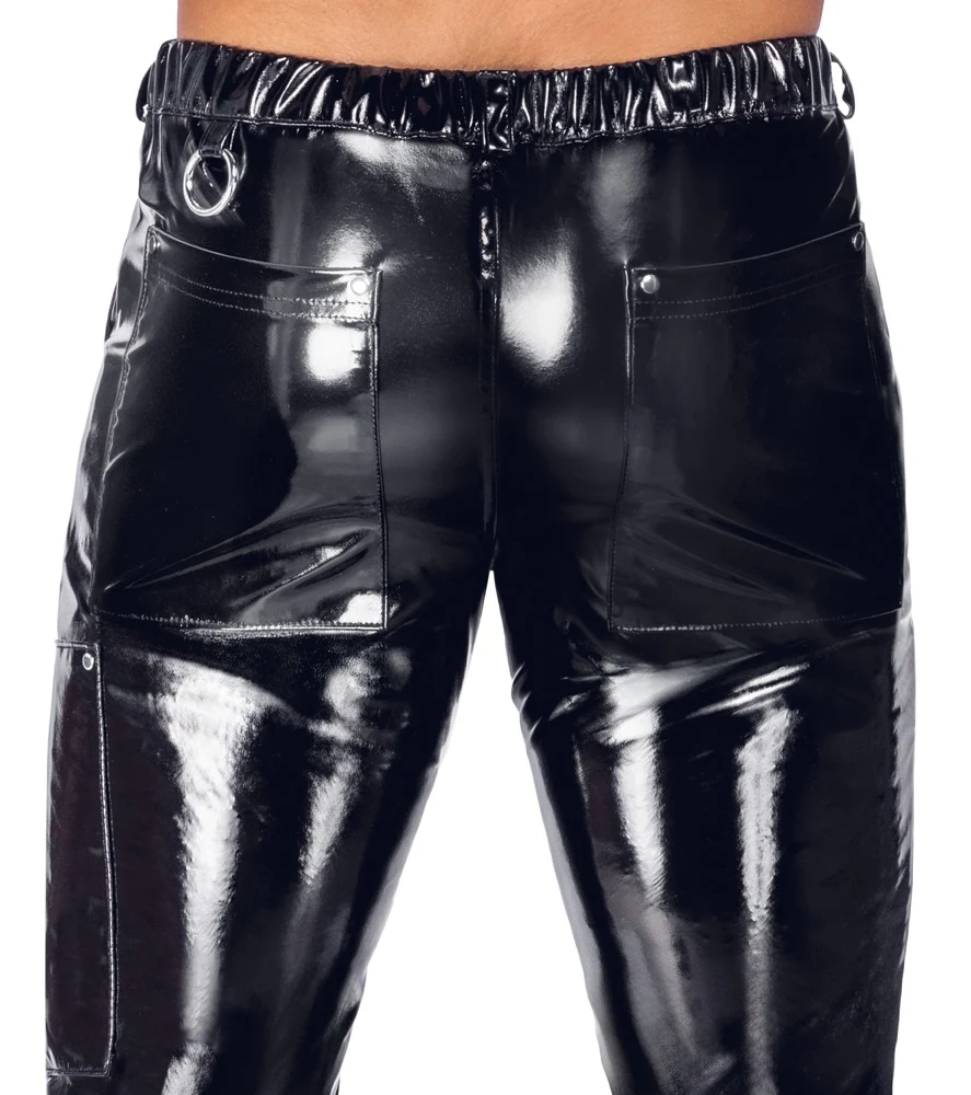 Black Level Hose aus Lack