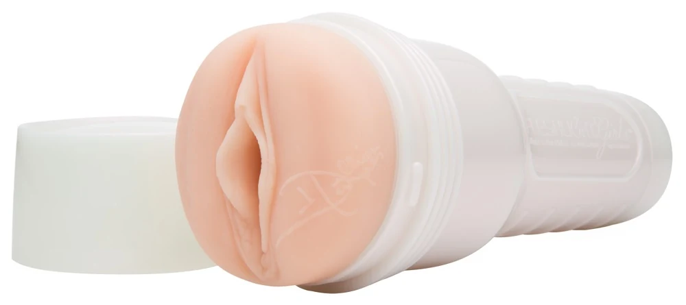 Fleshlight Dillion Harper Crush masturbator