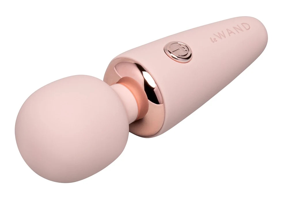 le Wand Mini Vibe Microwand vibrator